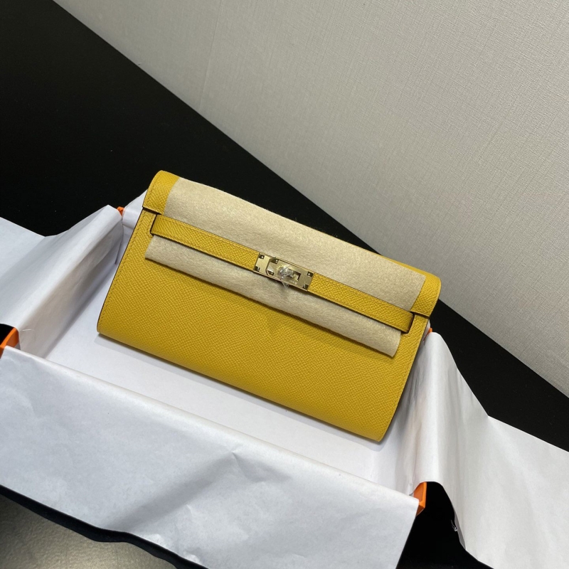 H**mes kelly woc bags